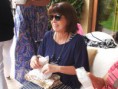 /album/fotogaleria/carmen-recibiendo-el-amigo-secreto-jpg/